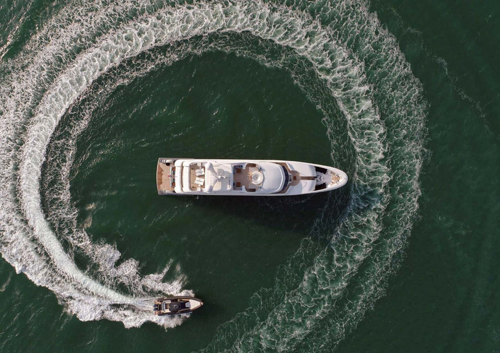 I Sea Yacht Photos Pics 