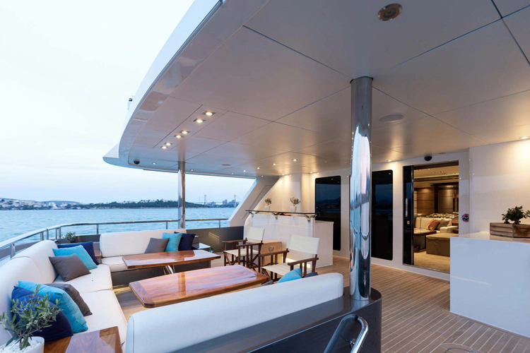 I Sea Yacht Photos Pics 