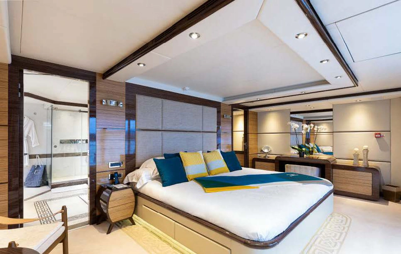 I Sea Yacht Photos Pics 