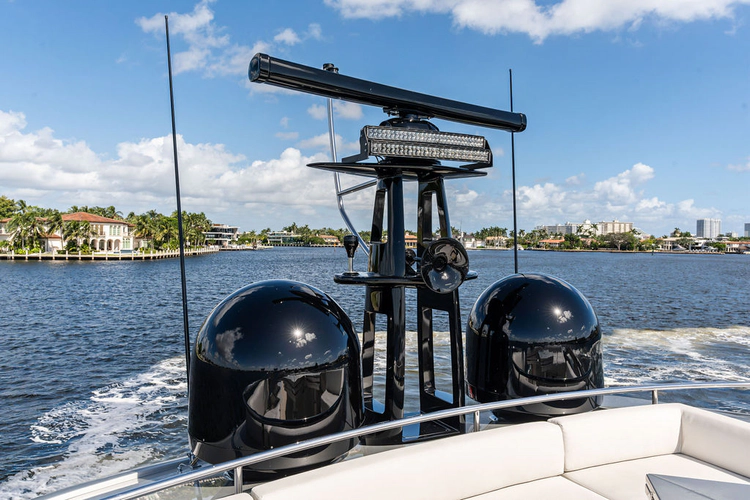 Stallion Yacht Photos Pics 
