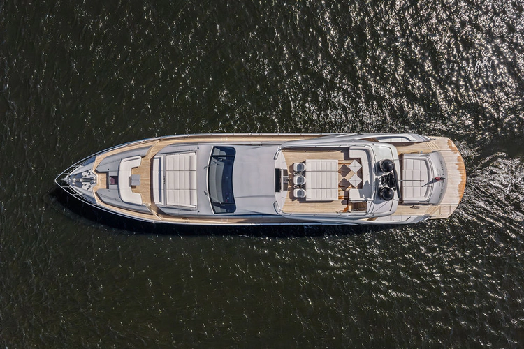 Stallion Yacht Photos Pics 