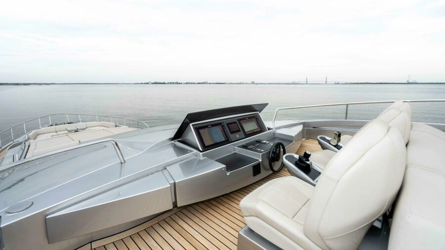 Stallion Yacht Photos Pics 