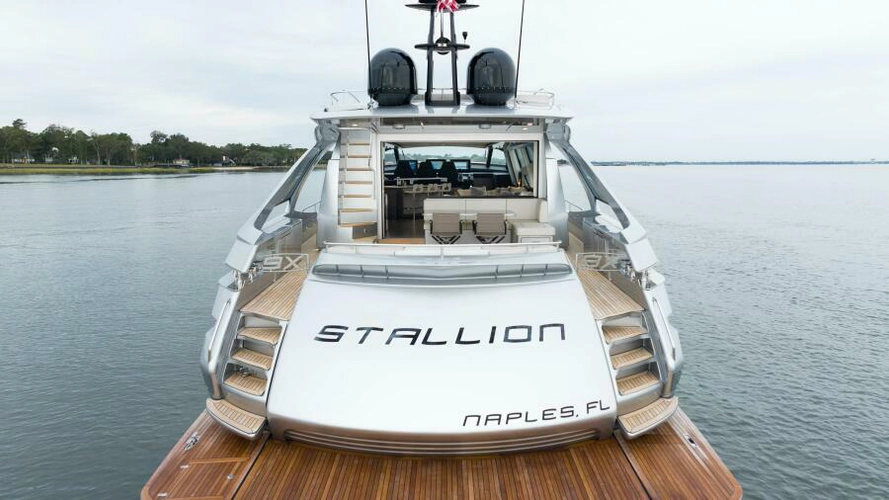 Stallion Yacht Photos Pics 