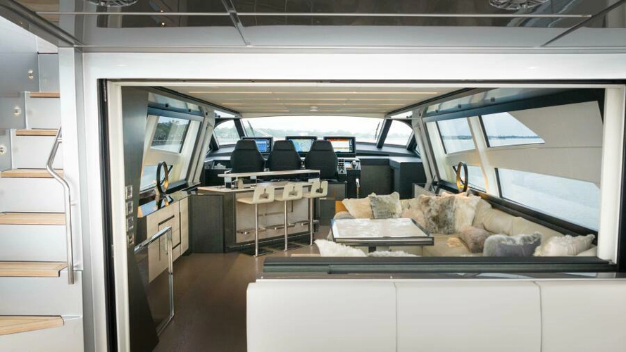 Stallion Yacht Photos Pics 