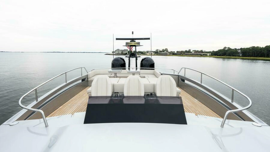 Stallion Yacht Photos Pics 