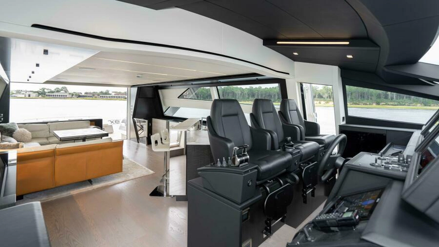 Stallion Yacht Photos Pics 