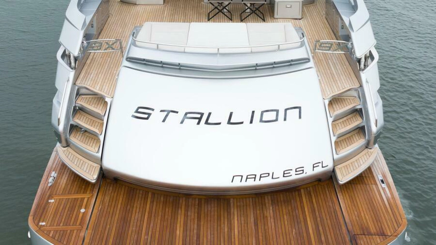 Stallion Yacht Photos Pics 