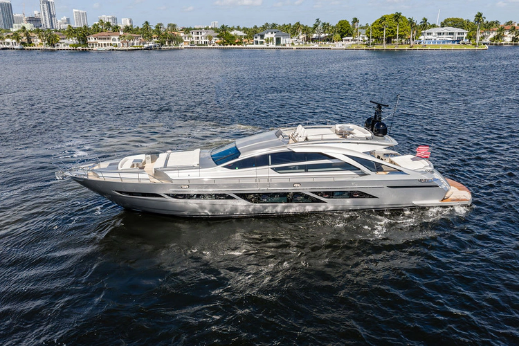 Stallion Yacht Photos Pics 