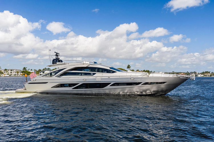 Stallion Yacht Photos Pics 