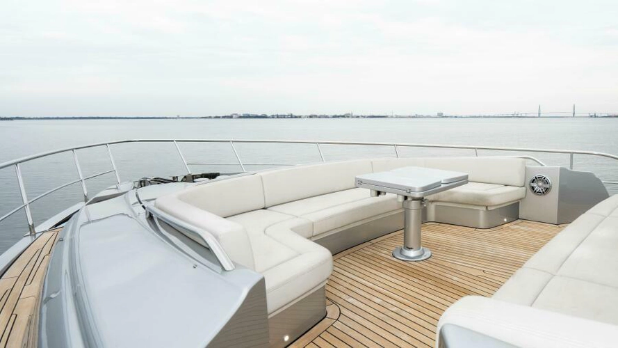Stallion Yacht Photos Pics 