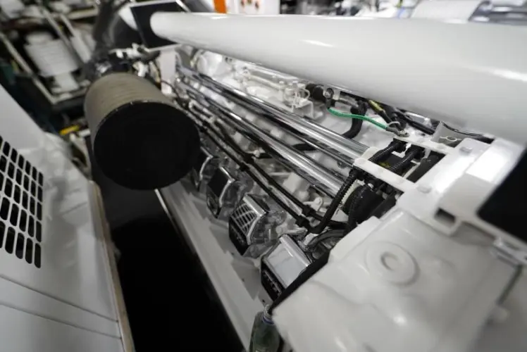 Seahawk Yacht Photos Pics 