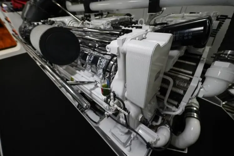 Seahawk Yacht Photos Pics 