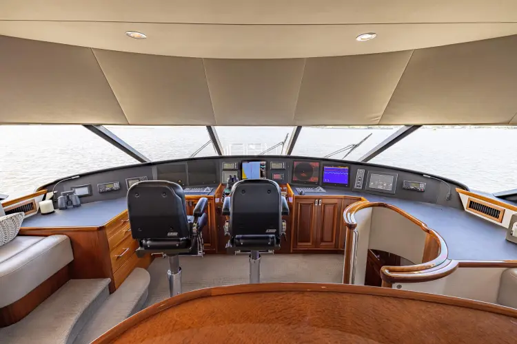 Seahawk Yacht Photos Pics 