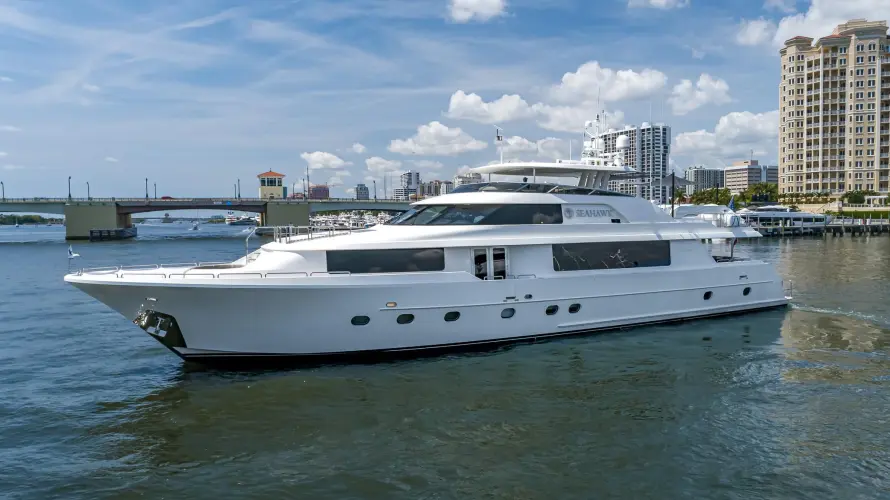 Seahawk Yacht Photos Pics 