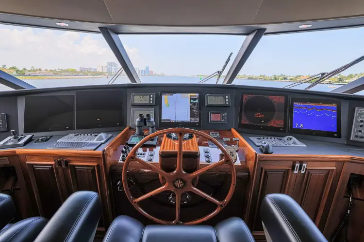 Seahawk Yacht Photos Pics 