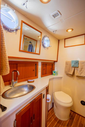Sea Stars Yacht Photos Pics 