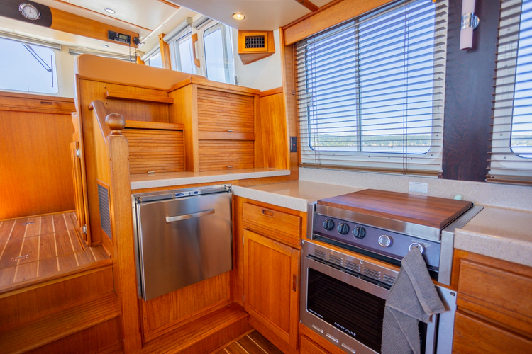 Sea Stars Yacht Photos Pics 
