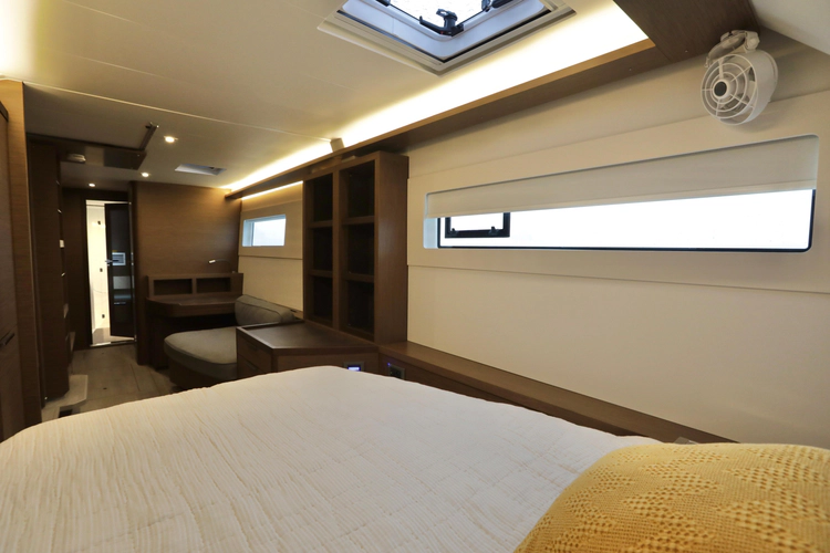 Babur Yacht Photos Pics 