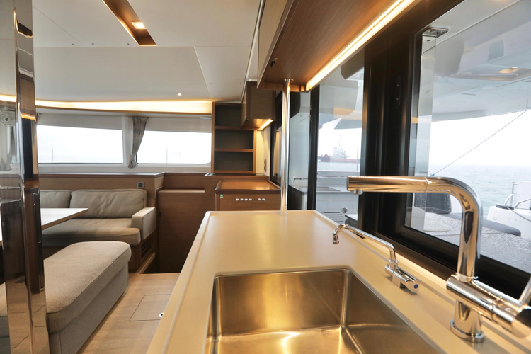 Babur Yacht Photos Pics 