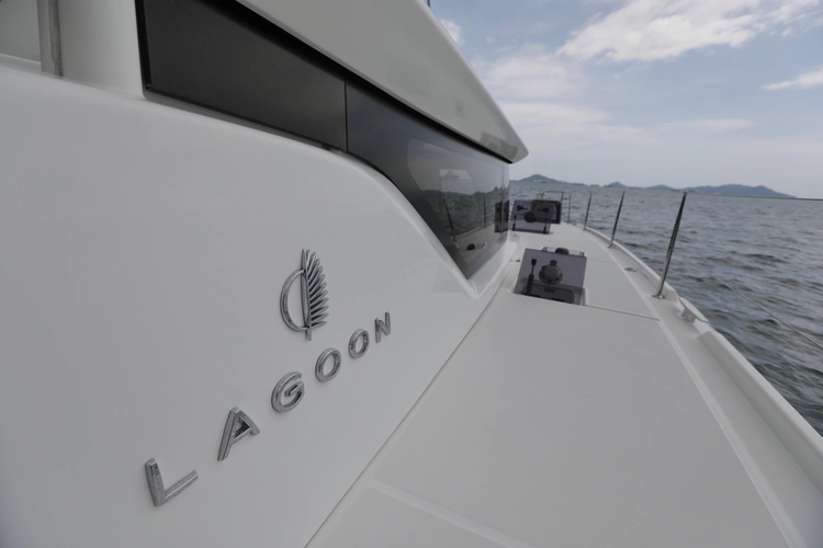 Babur Yacht Photos Pics 