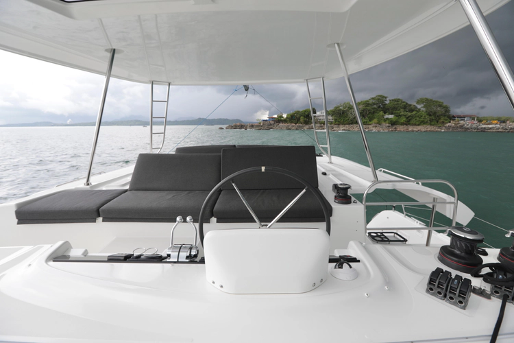 Babur Yacht Photos Pics 