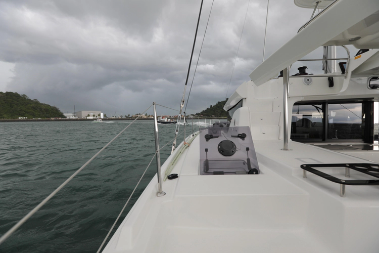 Babur Yacht Photos Pics 