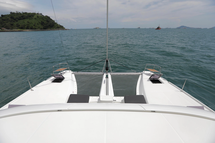 Babur Yacht Photos Pics 
