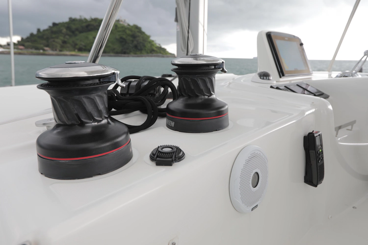 Babur Yacht Photos Pics 