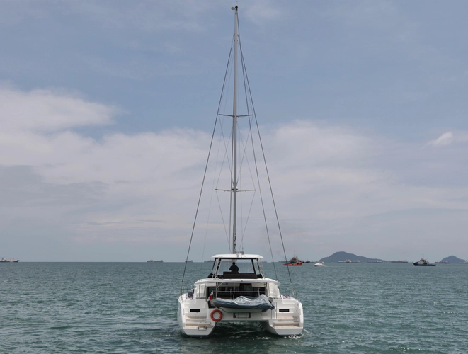 Babur Yacht Photos Pics 