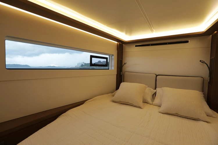 Babur Yacht Photos Pics 