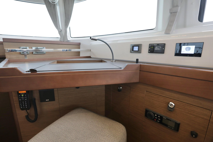 Babur Yacht Photos Pics 