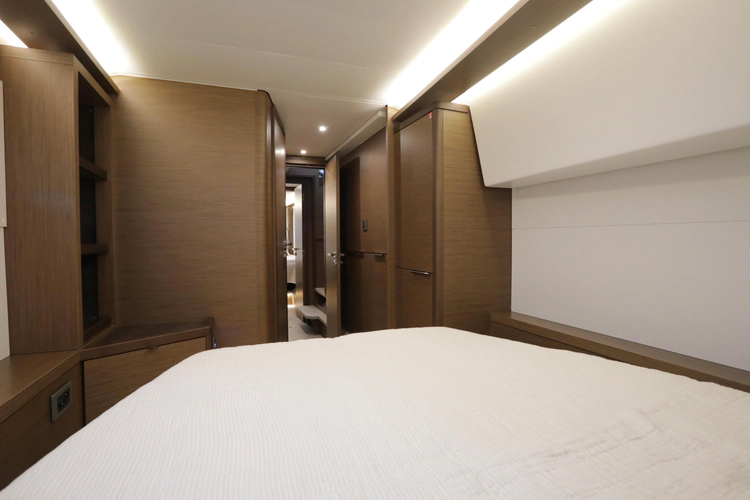 Babur Yacht Photos Pics 