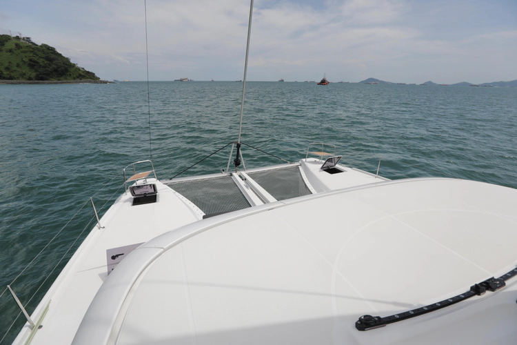 Babur Yacht Photos Pics 