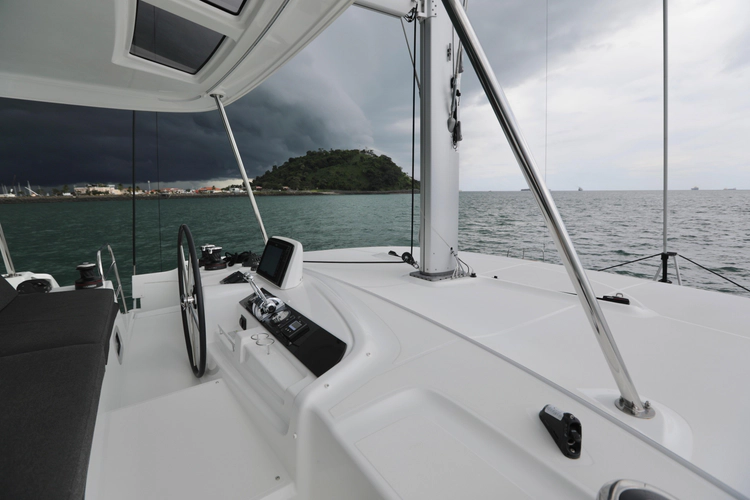 Babur Yacht Photos Pics 