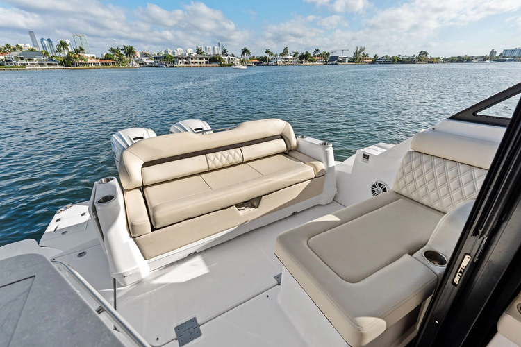 Treehouse Yacht Photos Pics 