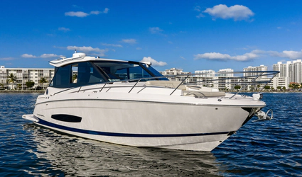 36' Regal 2021 Yacht For Sale