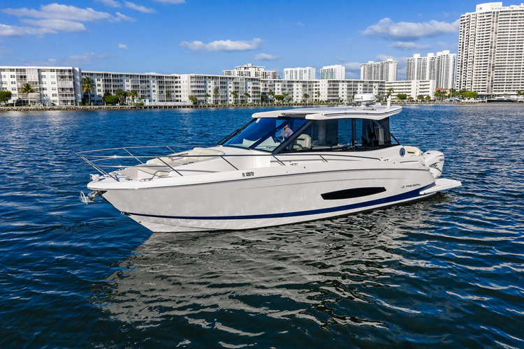 Treehouse Yacht Photos Pics 