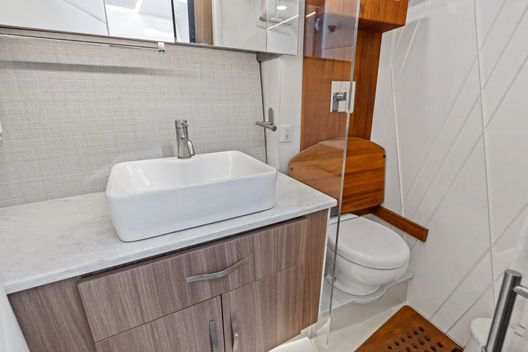 Treehouse Yacht Photos Pics 
