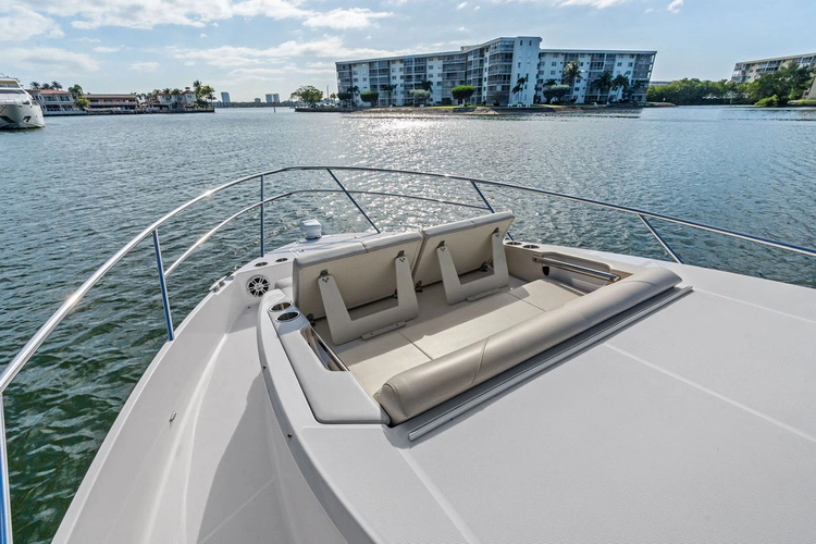 Treehouse Yacht Photos Pics 