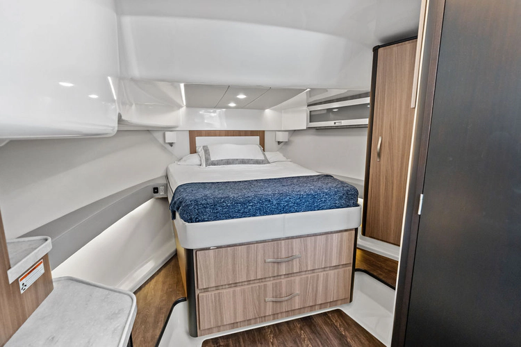 Treehouse Yacht Photos Pics 