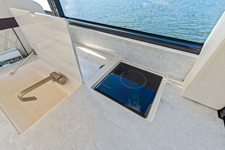 Treehouse Yacht Photos Pics 