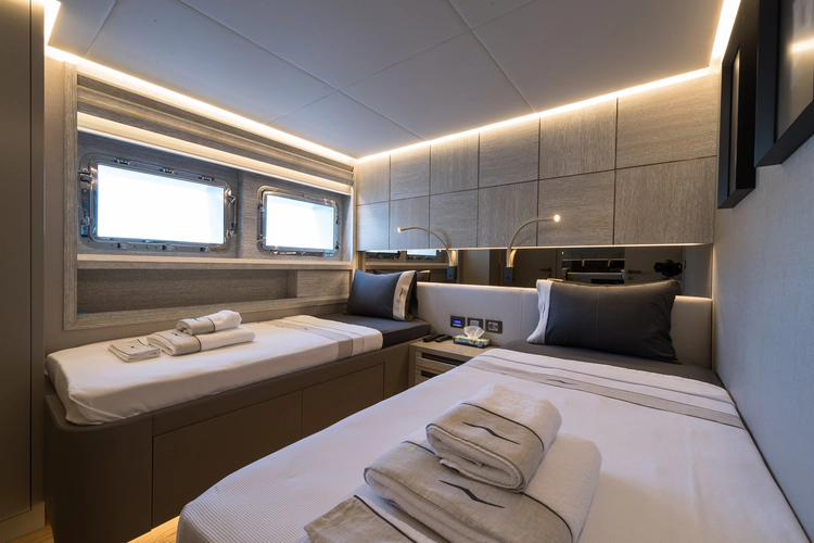 Numarine 32xp Yacht Photos Pics 