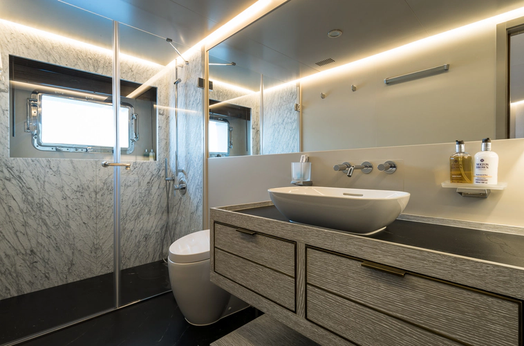 Numarine 32xp Yacht Photos Pics 