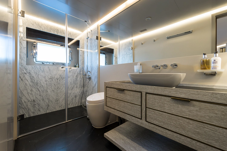 Numarine 32xp Yacht Photos Pics 