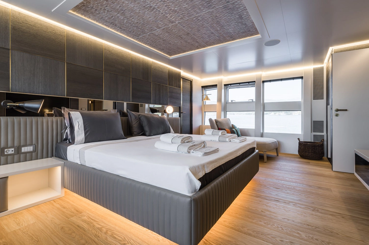 Numarine 32xp Yacht Photos Pics 