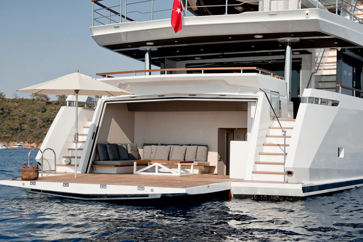 Numarine 32xp Yacht Photos Pics 