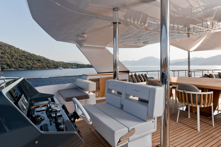 Numarine 32xp Yacht Photos Pics 