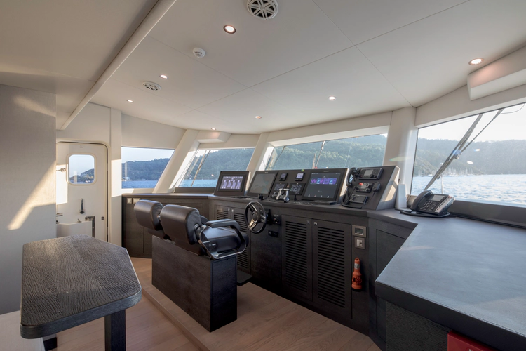 Numarine 32xp Yacht Photos Pics 