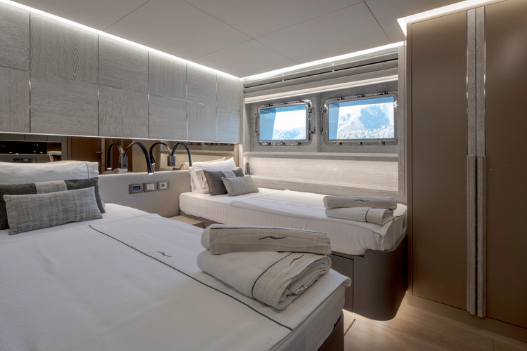 Numarine 32xp Yacht Photos Pics 