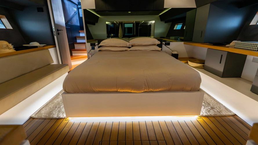 Matariki Yacht Photos Pics 